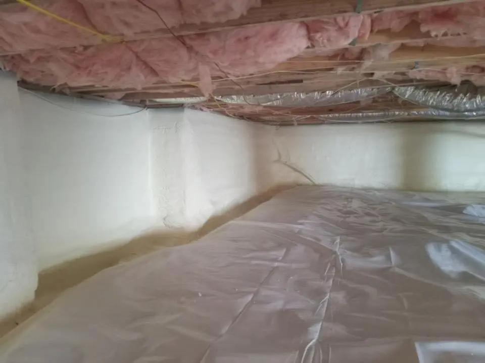 Crawl space encapsulation with closed-cell spray foam for Spray Foam Roofing in Waikoloa Village
